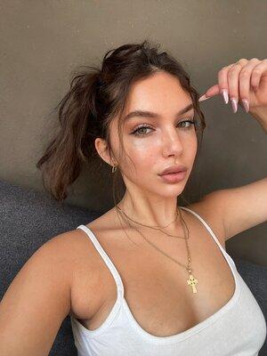 Original 1536 px/ 2048 px