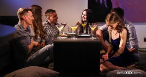 Original 4096 px/ 2160 px