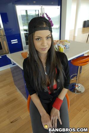 Original 536 px/ 800 px