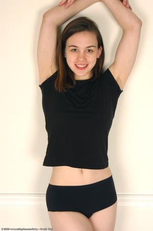 Original 680 px/ 1024 px