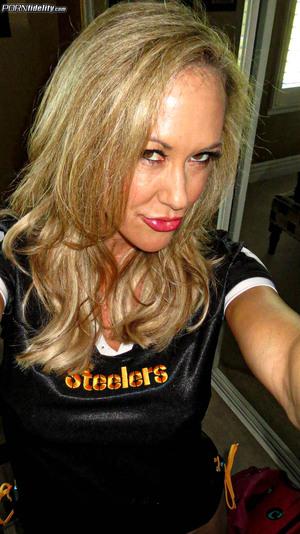 Original 970 px/ 1728 px