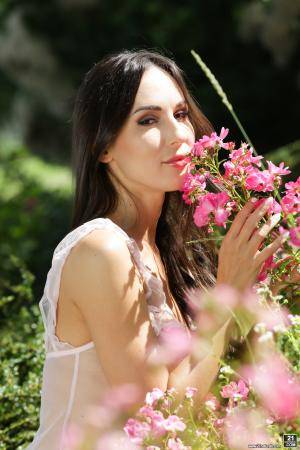 Original 1280 px/ 1920 px