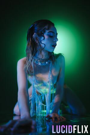 Original 2000 px/ 3000 px