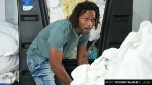 Original 2500 px/ 1406 px