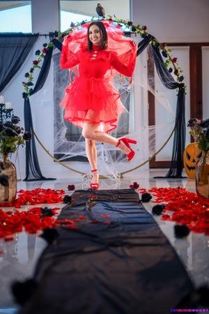 Original 854 px/ 1280 px