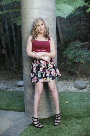 Original 1280 px/ 1920 px