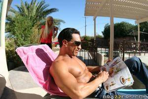 Original 900 px/ 600 px