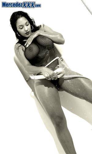 Original 470 px/ 792 px