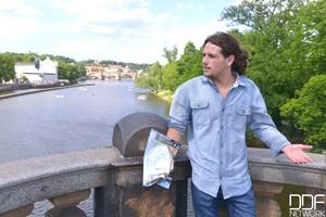 Original 4000 px/ 2670 px