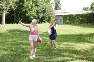 Original 3000 px/ 2000 px