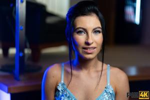 Original 4090 px/ 2727 px