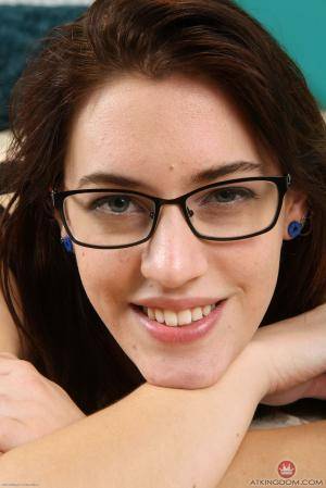 Original 854 px/ 1280 px