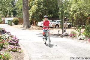 Original 2000 px/ 1333 px