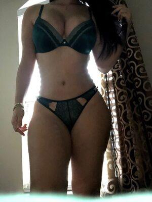 Original 663 px/ 883 px