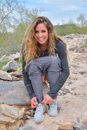 Original 852 px/ 1280 px