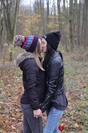 Sweet Euro teen lesbian romance Lecette Nice