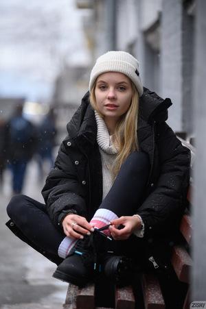 Original 1277 px/ 1920 px