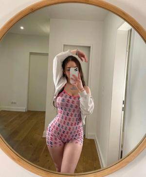 Original 640 px/ 776 px