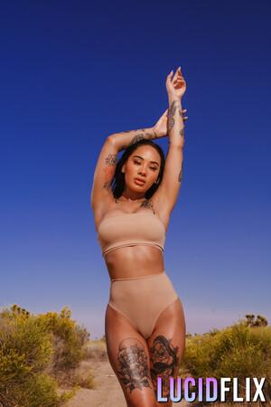 Original 2000 px/ 3000 px