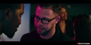 Original 2160 px/ 1080 px