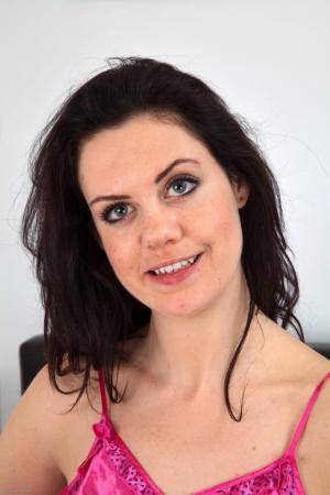 Original 682 px/ 1024 px