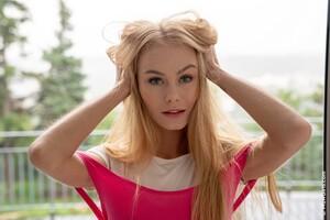 Original 4000 px/ 2668 px