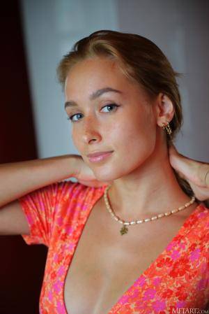 Original 2883 px/ 4324 px