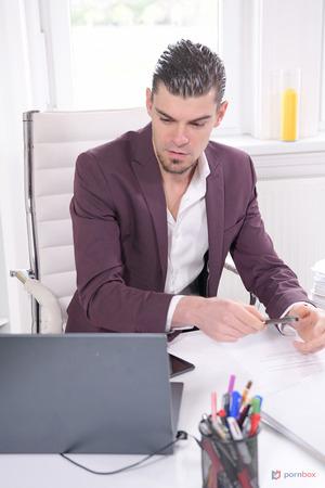 Original 1728 px/ 2592 px