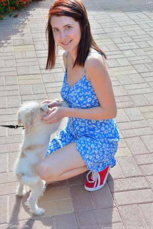 Original 852 px/ 1280 px