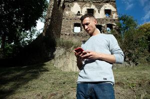 Original 5792 px/ 3840 px