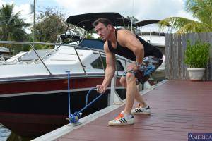 Original 1331 px/ 888 px