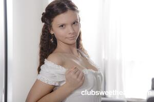 Original 2000 px/ 1333 px