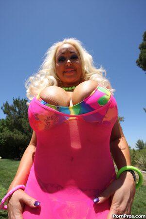 Original 2000 px/ 3000 px