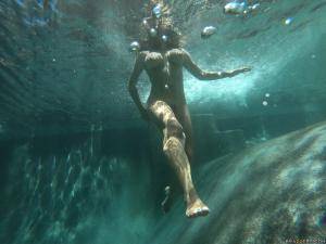 Original 2217 px/ 1663 px