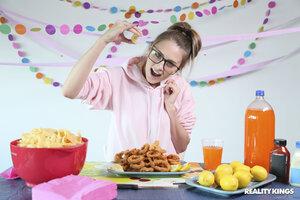 Original 3000 px/ 2000 px