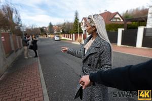 Original 4090 px/ 2727 px