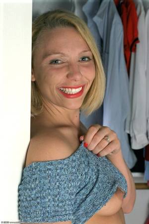 Original 682 px/ 1024 px