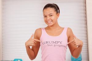 Original 1536 px/ 1024 px