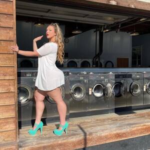 Original 740 px/ 740 px