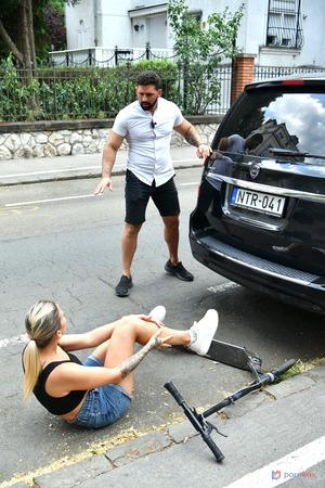 Original 1728 px/ 2592 px