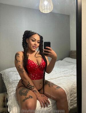 Original 1560 px/ 2048 px