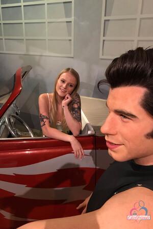 Original 2000 px/ 3000 px