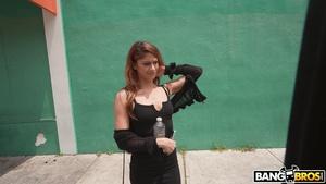 Original 1278 px/ 719 px