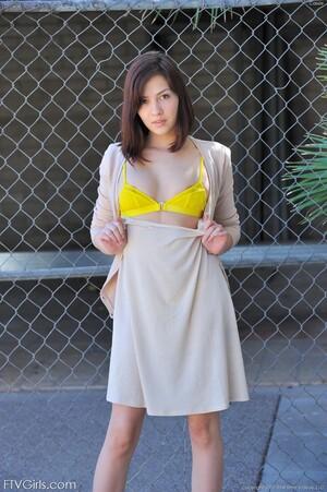 Original 1064 px/ 1600 px