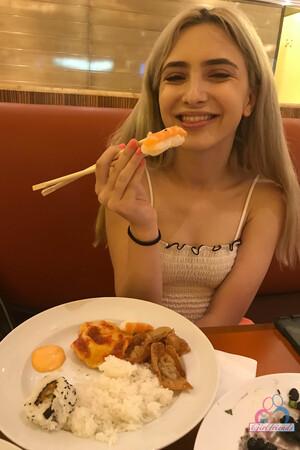 Original 2000 px/ 3000 px