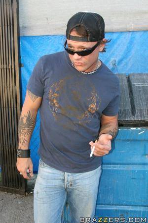 Original 600 px/ 900 px