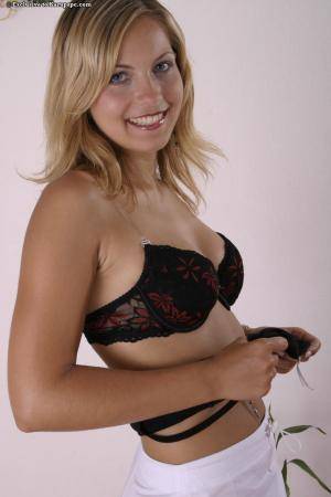 Original 682 px/ 1024 px