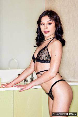 Original 2000 px/ 2999 px