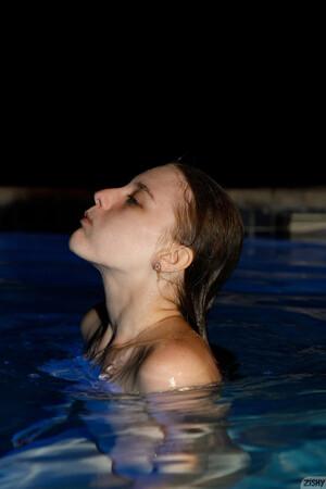 Original 1280 px/ 1920 px