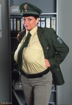 Original 705 px/ 1024 px